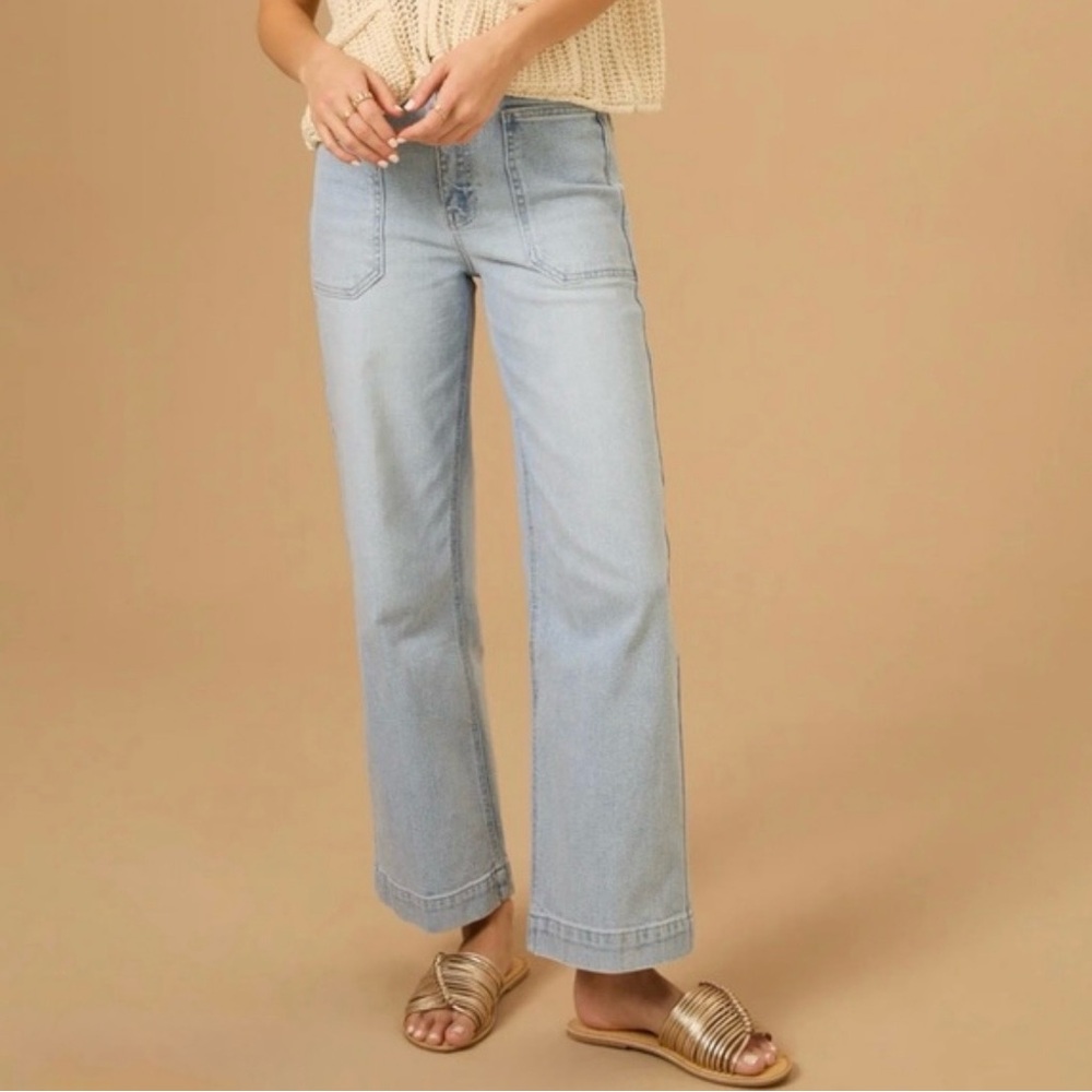 Altar'd State “Layla” Light Wash Blue Straight Leg Jeans